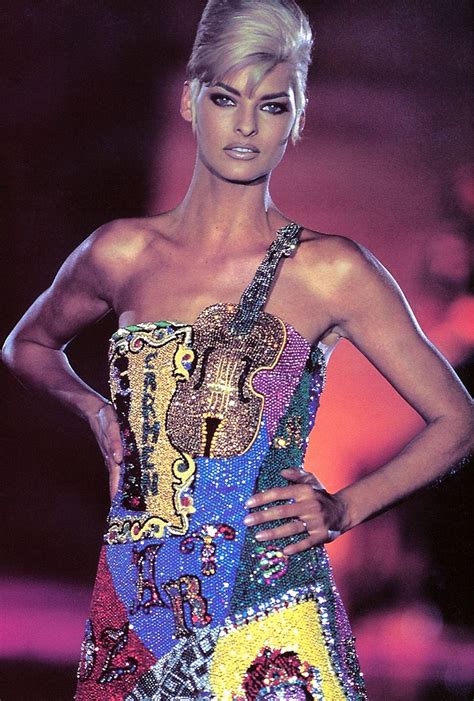 linda evangelista versace|linda evangelista.